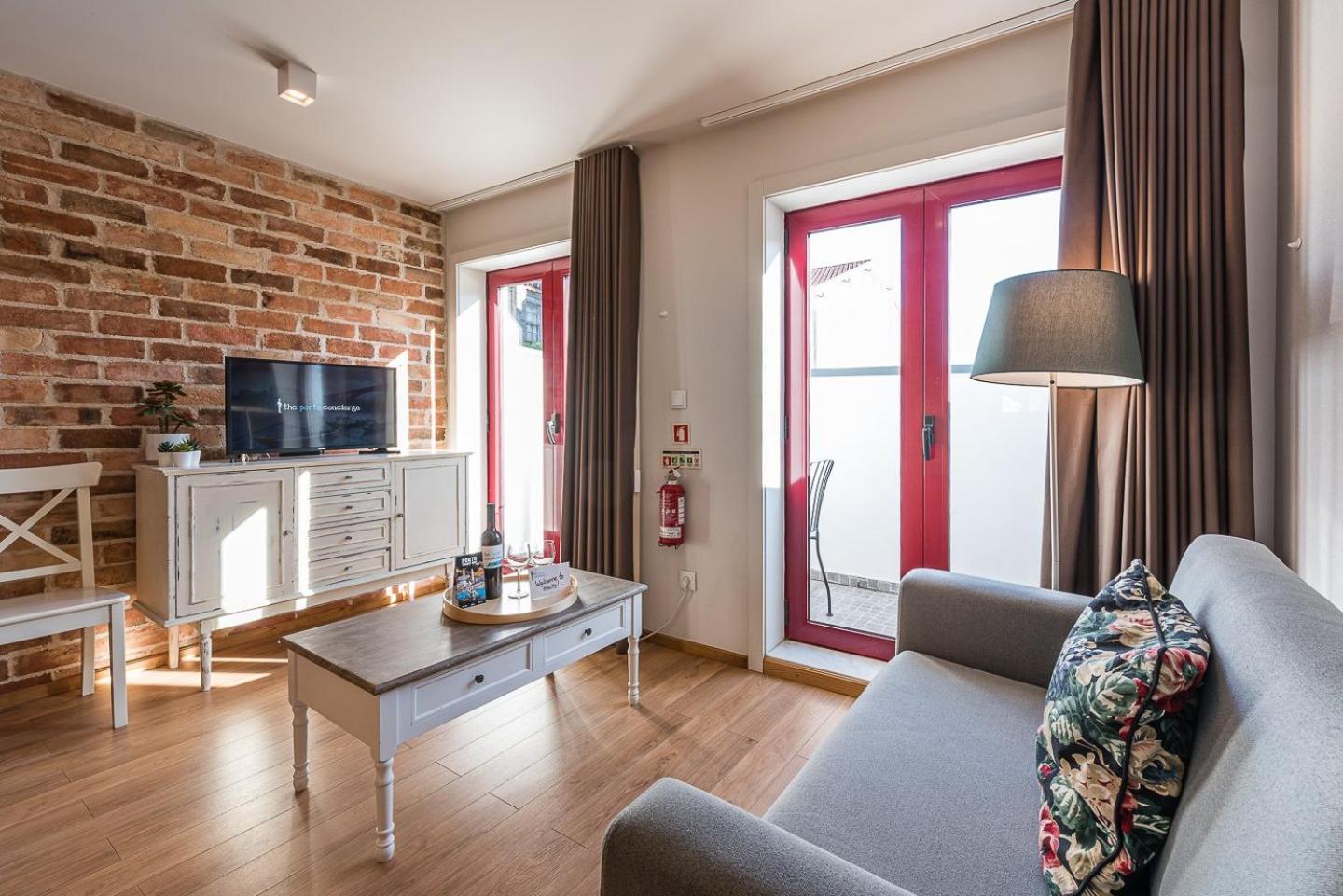 Guestready - Crayon Walls Apts Porto Eksteriør billede